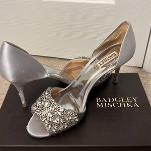 Badgley Mischka silver heels